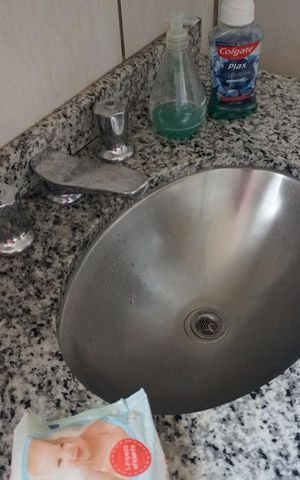 Casa à venda com 218m², 3 quartos e 3 vagasBanheiro da Suíte
