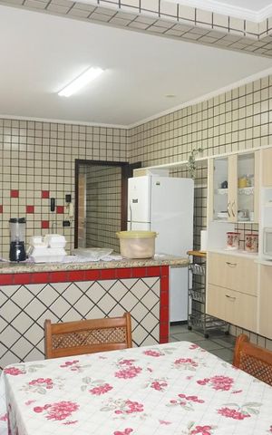 Casa à venda com 218m², 3 quartos e 3 vagasCopa
