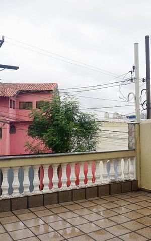 Casa à venda com 218m², 3 quartos e 3 vagasVaranda da Sala