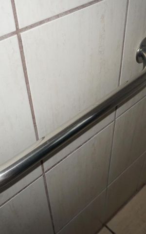 Casa à venda com 218m², 3 quartos e 3 vagasBanheiro da Suíte