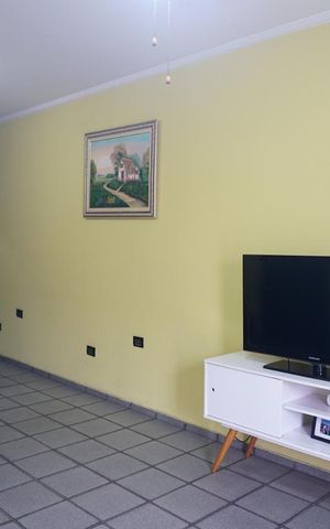 Casa à venda com 218m², 3 quartos e 3 vagasSala