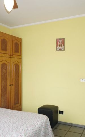 Casa à venda com 218m², 3 quartos e 3 vagasQuarto 1