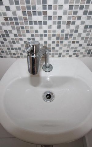 Apartamento para alugar com 115m², 2 quartos e sem vagaBanheiro social