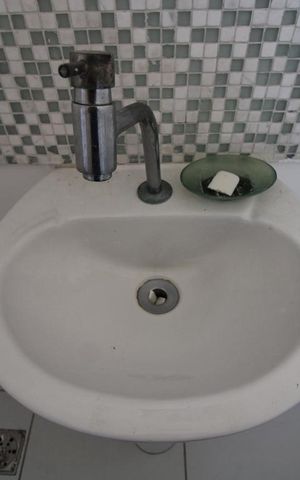 Apartamento para alugar com 115m², 2 quartos e sem vagaBanheiro da Suíte