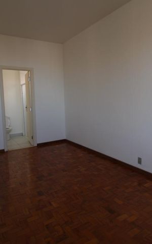 Apartamento para alugar com 115m², 2 quartos e sem vagaQuarto 2 (suíte)