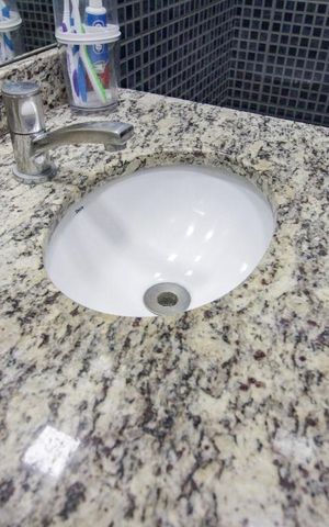Casa à venda com 110m², 2 quartos e 2 vagassuite quarto 1
