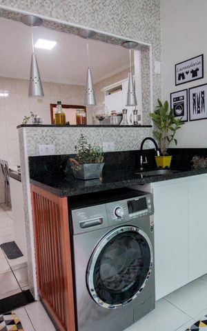 Casa à venda com 110m², 2 quartos e 2 vagasarea de serviço