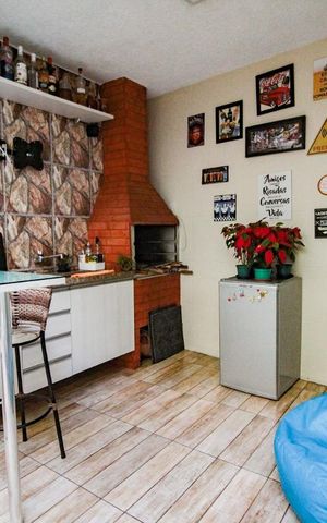 Casa à venda com 110m², 2 quartos e 2 vagasarea gourmet