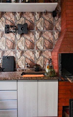 Casa à venda com 110m², 2 quartos e 2 vagasarea gourmet