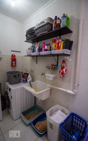 Casa de condomínio à venda com 118m², 4 quartos e 2 vagasÁrea de Serviço