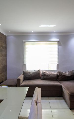 Casa de condomínio à venda com 118m², 4 quartos e 2 vagasSala