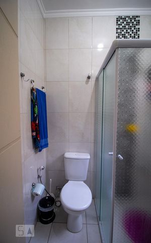 Casa de condomínio à venda com 118m², 4 quartos e 2 vagasBanheiro da Suíte 1