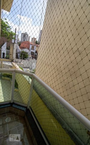 Casa de condomínio à venda com 118m², 4 quartos e 2 vagasSacada do Quarto 2