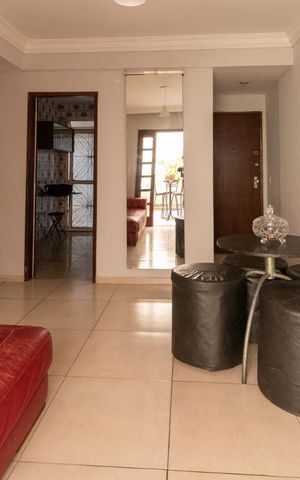 Apartamento à venda com 130m², 3 quartos e 1 vaga Apartamento à venda com 130m², 3 quartos e 1 vagaSala