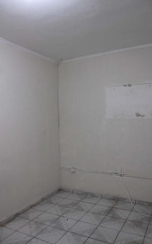 Casa à venda com 150m², 3 quartos e 4 vagas Casa à venda com 150m², 3 quartos e 4 vagasQuarto 2