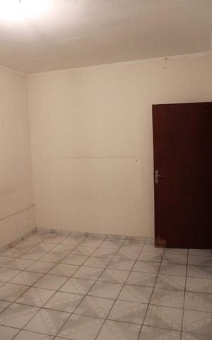 Casa à venda com 150m², 3 quartos e 4 vagas Casa à venda com 150m², 3 quartos e 4 vagasQuarto 1