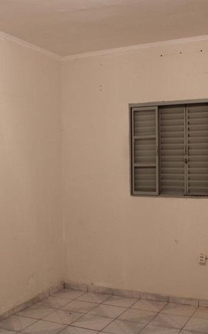 Casa à venda com 150m², 3 quartos e 4 vagas Casa à venda com 150m², 3 quartos e 4 vagasQuarto 1