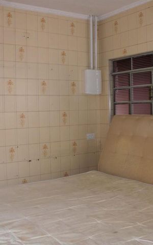 Casa à venda com 150m², 3 quartos e 4 vagas Casa à venda com 150m², 3 quartos e 4 vagasCozinha