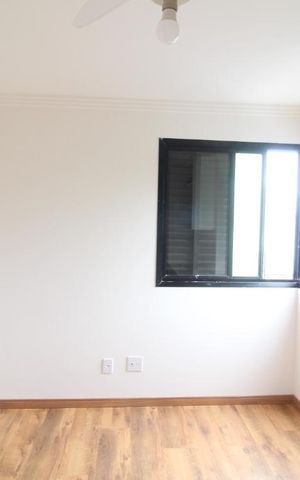 Apartamento à venda com 150m², 3 quartos e 1 vagaQuarto 2