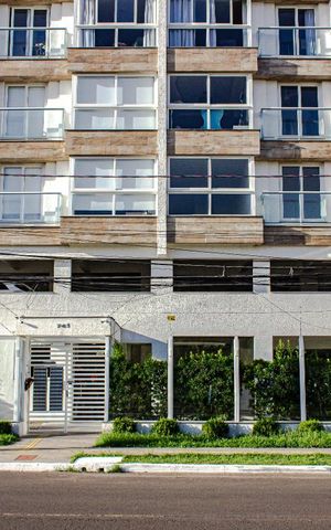 Apartamento à venda com 84m², 3 quartos e 2 vagas Apartamento à venda com 84m², 3 quartos e 2 vagasFachada do Condomínio
