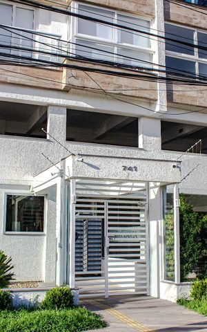 Apartamento à venda com 84m², 3 quartos e 2 vagas Apartamento à venda com 84m², 3 quartos e 2 vagasFachada do Condomínio