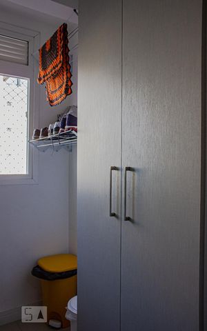 Apartamento à venda com 84m², 3 quartos e 2 vagas Apartamento à venda com 84m², 3 quartos e 2 vagasÁrea de Serviço