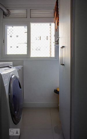 Apartamento à venda com 84m², 3 quartos e 2 vagas Apartamento à venda com 84m², 3 quartos e 2 vagasÁrea de Serviço