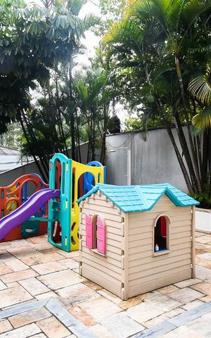 Apartamento para alugar com 128m², 3 quartos e 2 vagas Apartamento para alugar com 128m², 3 quartos e 2 vagasPlayground