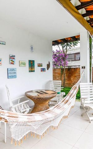 Casa à venda com 350m², 3 quartos e 5 vagas Casa à venda com 350m², 3 quartos e 5 vagasJardim