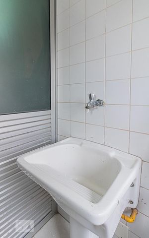 Apartamento à venda com 60m², 2 quartos e 1 vaga Apartamento à venda com 60m², 2 quartos e 1 vagaÁrea de Serviço