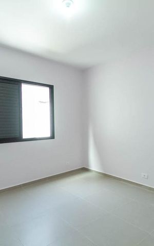 Casa à venda com 135m², 3 quartos e 2 vagas Casa à venda com 135m², 3 quartos e 2 vagasQuarto 1