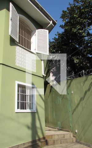 Casa à venda com 164m², 2 quartos e 1 vagaFachada
