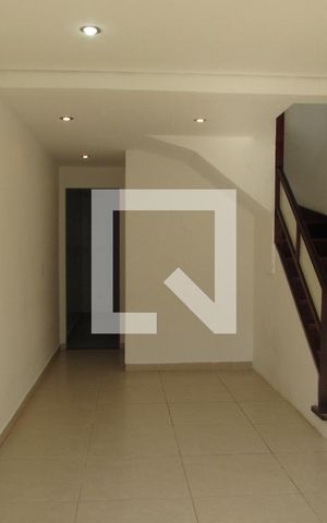 Casa à venda com 164m², 2 quartos e 1 vagaSala