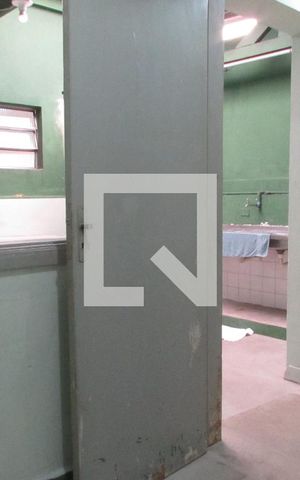 Casa à venda com 164m², 2 quartos e 1 vagaQuarto de serviço