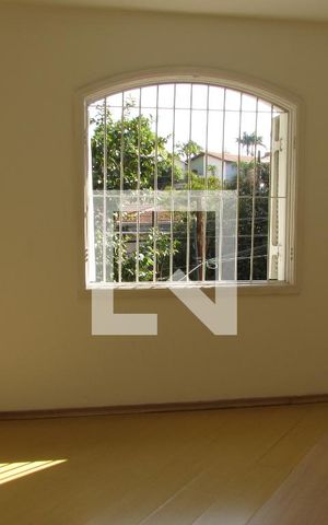 Casa à venda com 164m², 2 quartos e 1 vagaDormitório