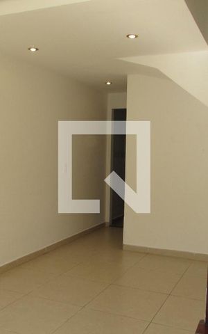 Casa à venda com 164m², 2 quartos e 1 vagaSala