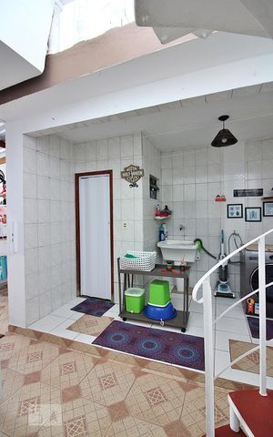 Casa à venda com 207m², 3 quartos e 4 vagasLavanderia