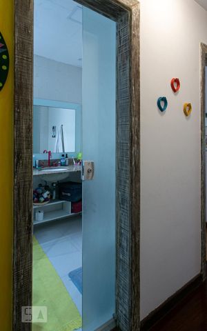 Apartamento à venda com 147m², 2 quartos e 1 vaga Apartamento à venda com 147m², 2 quartos e 1 vagaBanheiro Social