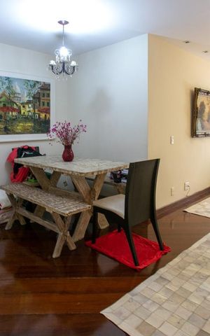 Apartamento à venda com 147m², 2 quartos e 1 vaga Apartamento à venda com 147m², 2 quartos e 1 vagaSala