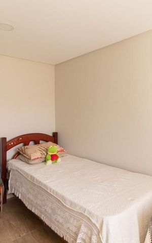 Casa à venda com 300m², 4 quartos e 5 vagas Casa à venda com 300m², 4 quartos e 5 vagasQuarto 2