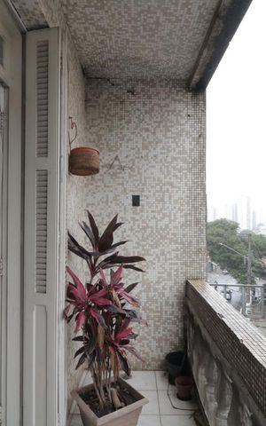 Apartamento à venda com 78m², 2 quartos e sem vagaSacada do Quarto 2 