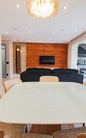 Apartamento à venda com 142m², 3 quartos e 2 vagasSala