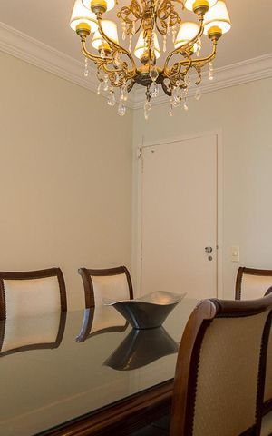 Apartamento à venda com 220m², 4 quartos e 3 vagasSala de jantar