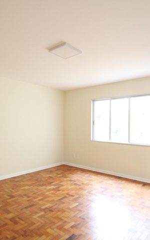 Apartamento para alugar com 90m², 3 quartos e 1 vagaSala
