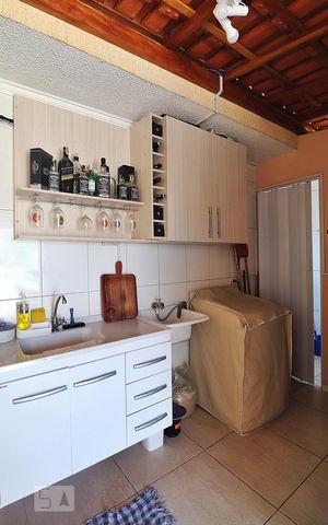 Apartamento à venda com 87m², 2 quartos e 1 vagaÁrea de Serviço