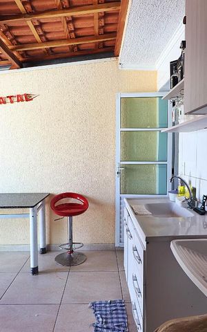 Apartamento à venda com 87m², 2 quartos e 1 vagaÁrea de Serviço