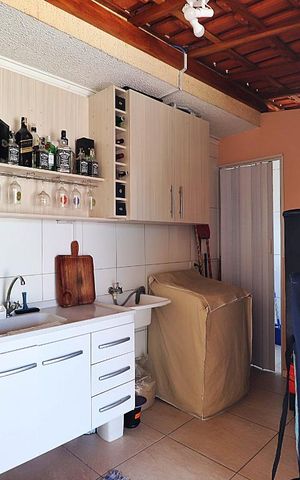 Apartamento à venda com 87m², 2 quartos e 1 vagaÁrea de Serviço