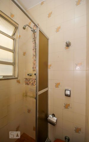Apartamento para alugar com 65m², 1 quarto e sem vaga Apartamento para alugar com 65m², 1 quarto e sem vagaBanheiro