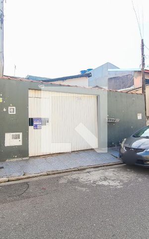 Casa à venda com 240m², 4 quartos e 3 vagasFachada e Plaquinha