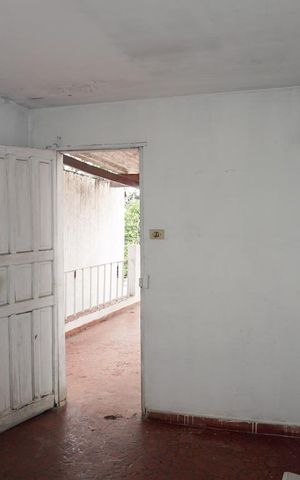 Casa à venda com 181m², 3 quartos e 2 vagasLavanderia
